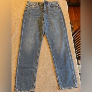 American Eagle Blue Denim High Rise Mom Jeans Size 6
